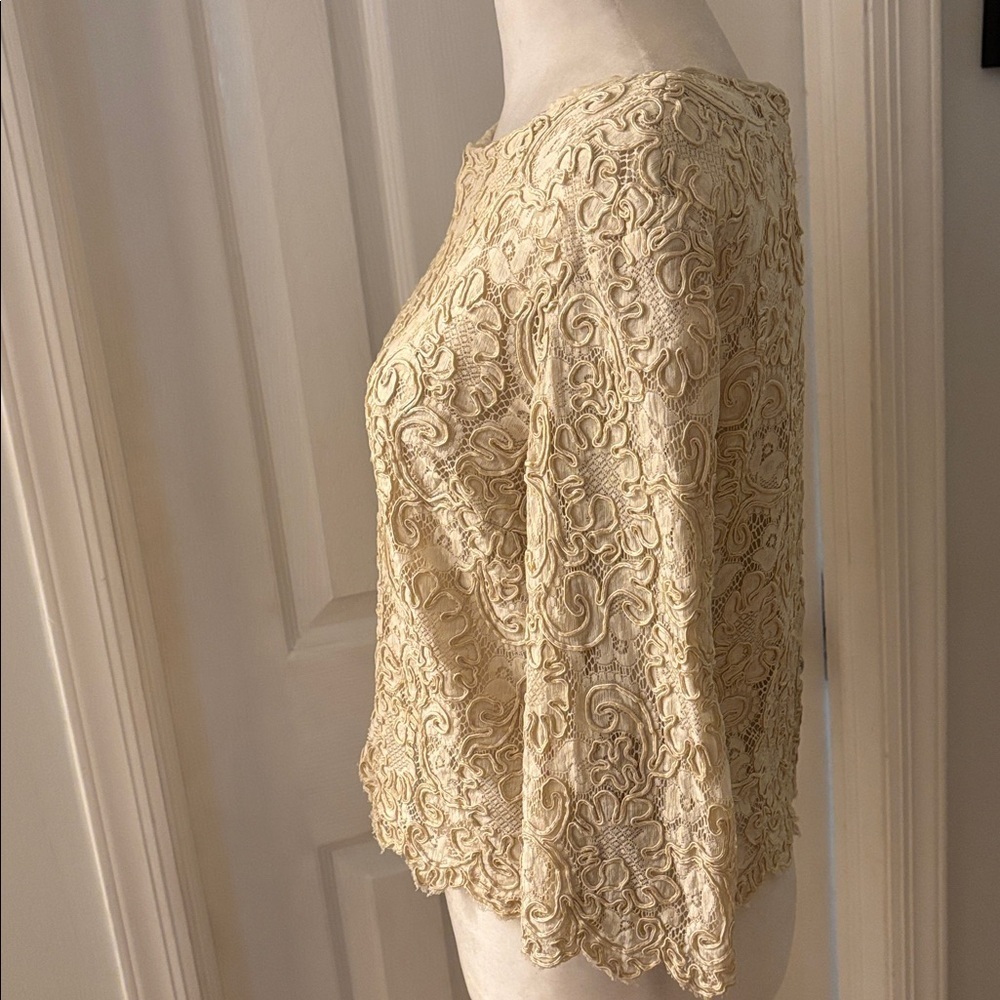 Vintage Saks Fifth Avenue Cream Lace Top - Picture 5 of 8